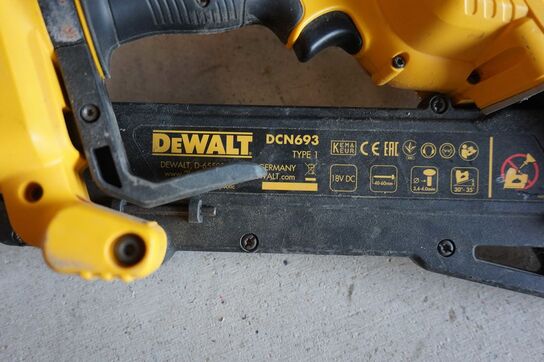 Dewalt sømpistol DCN693