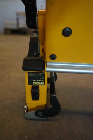 Dewalt foldbart stativ til kap/gearingssav DE7024-XJ