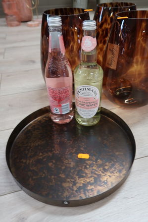 3 stk. vaser LIGHT & LIVING samt bakke & tonics