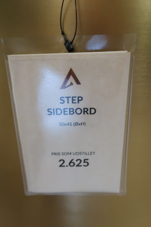 Sidebord Step