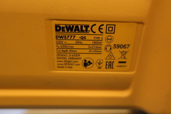 Kap-/geringssav DEWALT DWS777