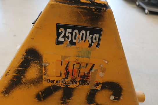 Palleløfter KGK 2500 kg.