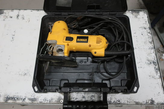 Stiksav DEWALT DW343