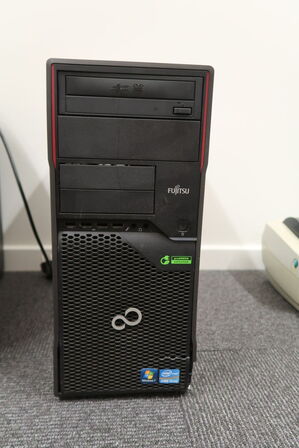 PC, Fujitsu i5 