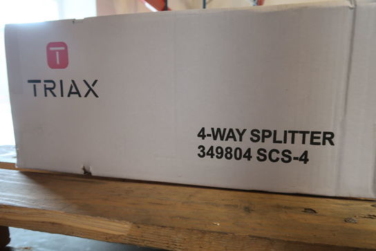 Ca. 300 stk. 4-vejssplitter TRIAX SCS-4