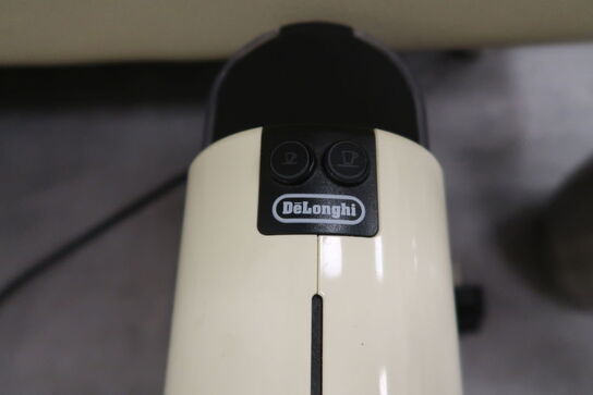 Delonghi kaffemaskine & kaffekande 