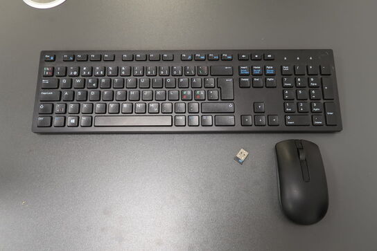 Dell tråløs Keyboard & mus - KM636 (black)