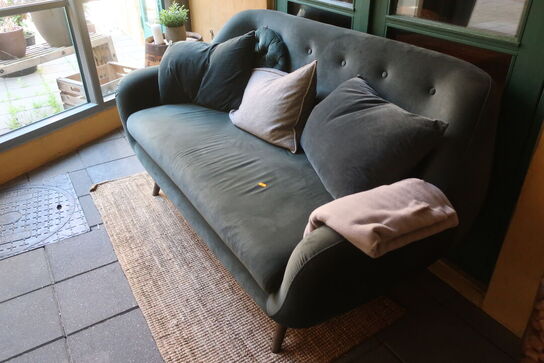 2 stk. sofaer samt skammel