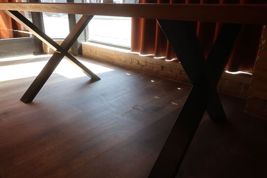 Spisebord MANI PINE