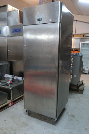 Fryseskab ELECTROLUX RE471FF