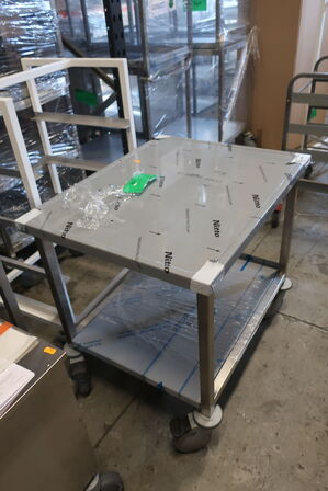 Kørebord lav 600x750xH700 mm med hjul Forstærket model