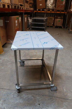 Arbejdsbord m/hjul B1000 x D700 x H900 mm