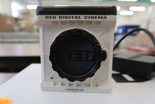 Kamera RED KOMODO 6K (Uden batterier) *MOMSFRI*