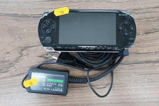 Playstation Portable SONY PSP *MOMSFRI*