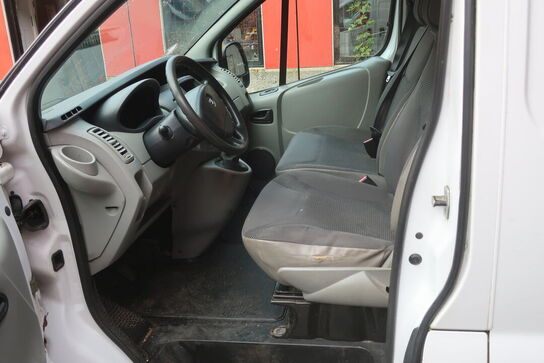 Varebil OPEL VIVARO 2,0 CDTI